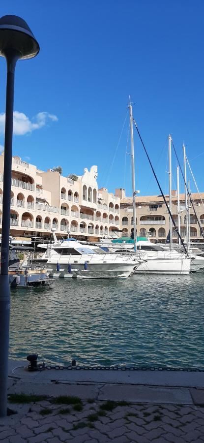 Les Iles D'Or Au Port De Hyeres Grand Studio Climatise Екстер'єр фото